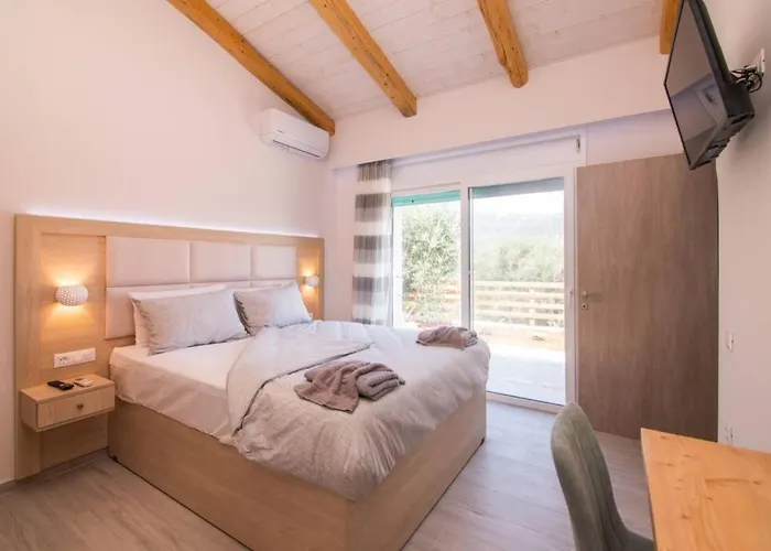 Di Pietra Apartment Liapades