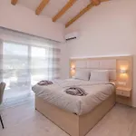 Di Pietra *
